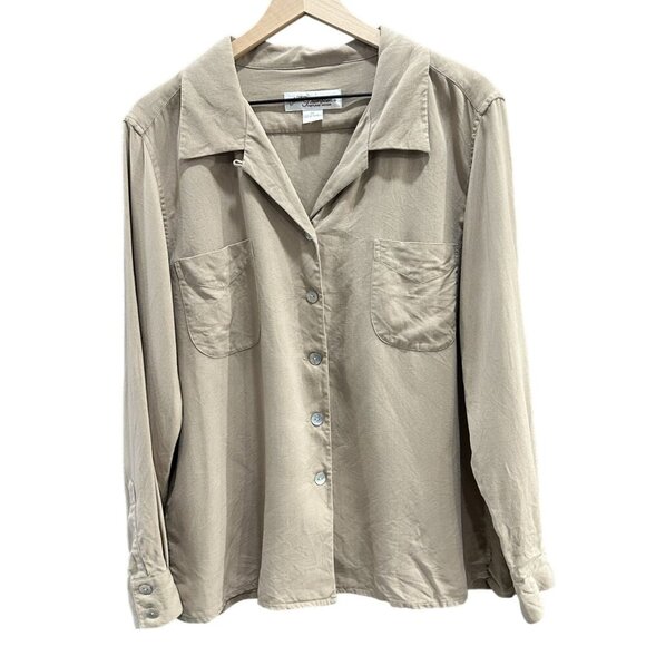 3/$30 Women's Norm Thompson Portland Oregon‎ 100% Silk Button-Up Shirt, Size 18 - Picture 1 of 8